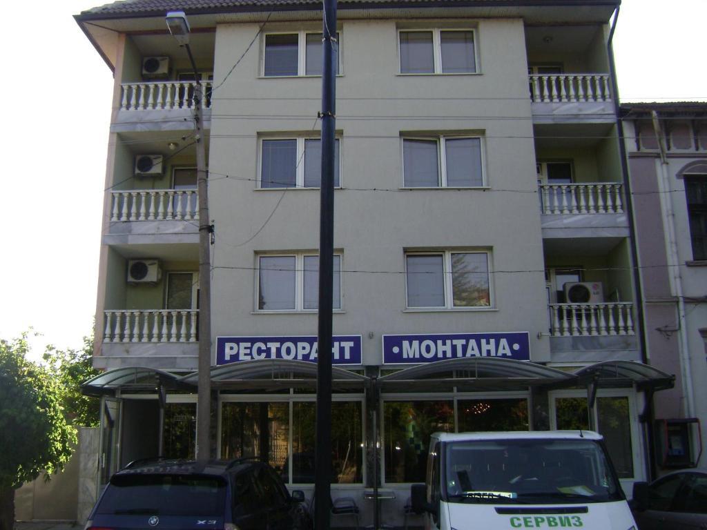 Hotel Montana Exterior photo